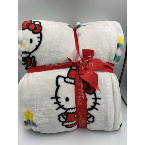 NEW Hello Kitty Christmas Plush Full/Queen Blanket 90x90 - Fast Shipping! - Picture 1 of 9
